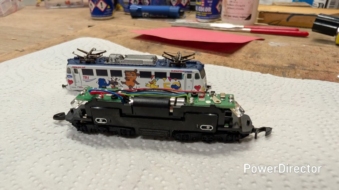 Märklin Digital Spur Z - Januar Update Blick auf die Baustelle und TRI110 