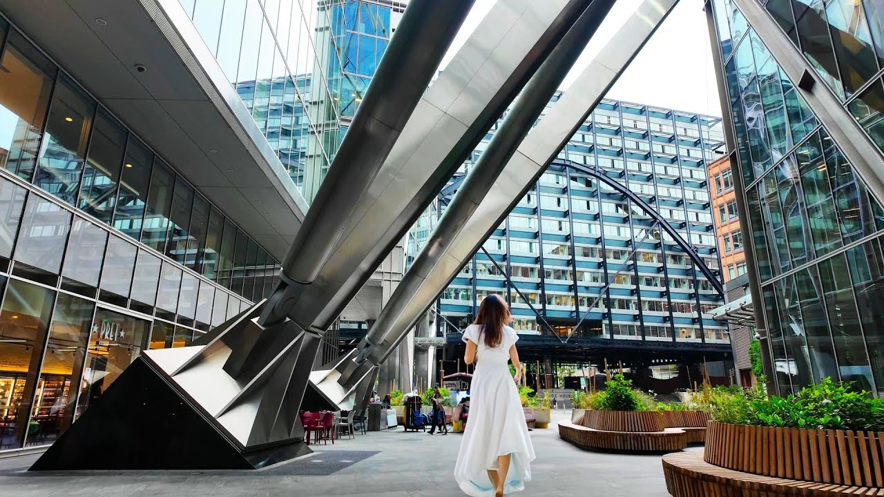 [4K] City of London Skyscrapers | Whitechapel | Aldgate | Walking Tour