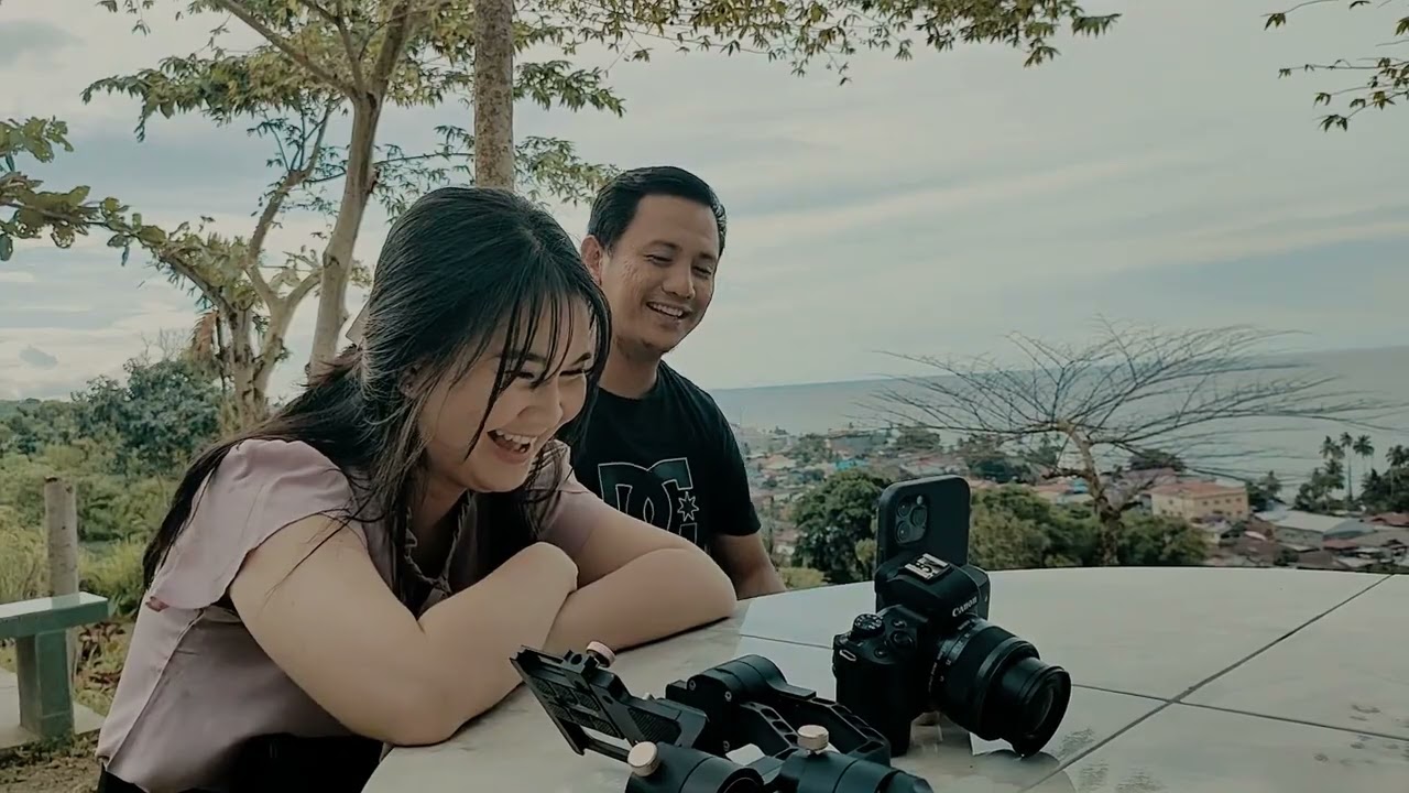 Hasambalo Ubaloi - Dermawan Zebua (Official Music Video)