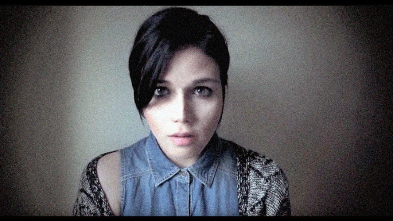 Sweater Weather - The Neighbourhood (Cover) - Bruses