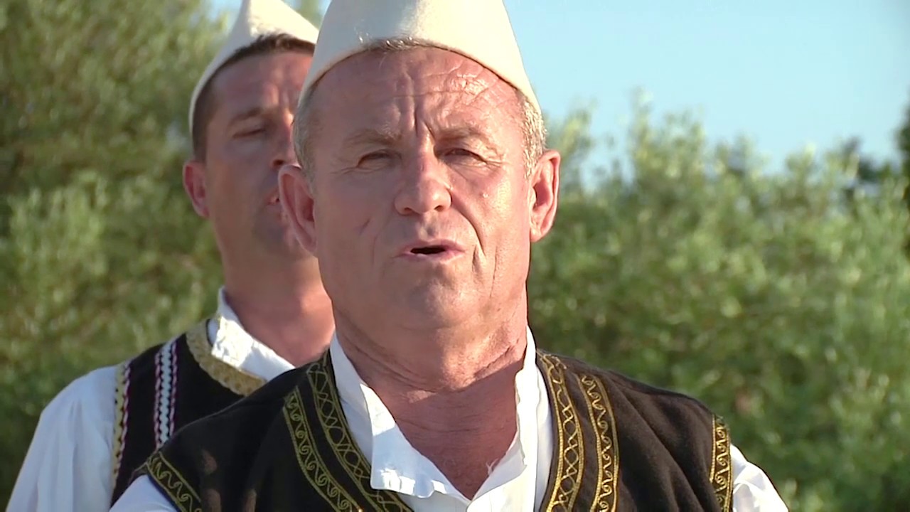 Engjellush Dapaj, O BILBIL TE MBIU KENGA , PALASE (me dron), VLORE Aud. A.Dhamo