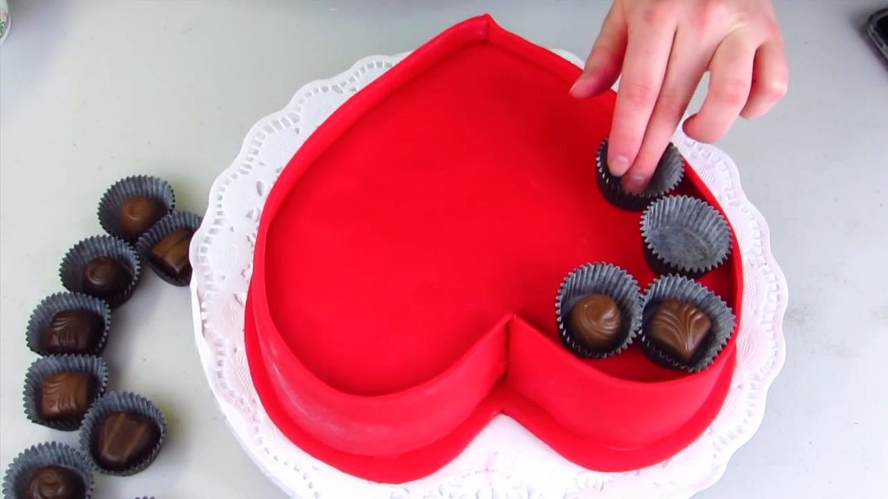 AMAZING CAKES for every HOLIDAY!