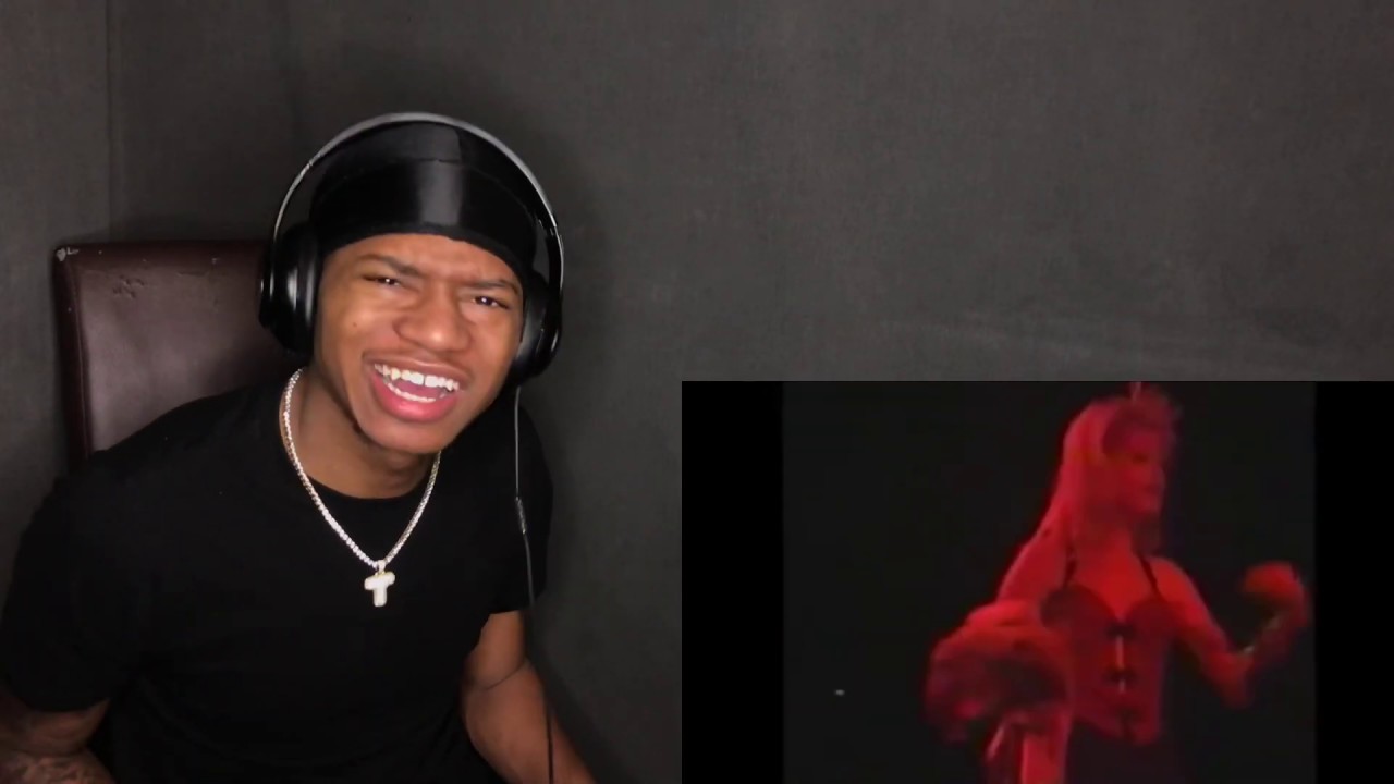 FIRST TIME HEARING Cyndi Lauper - She Bop (live) REACTION