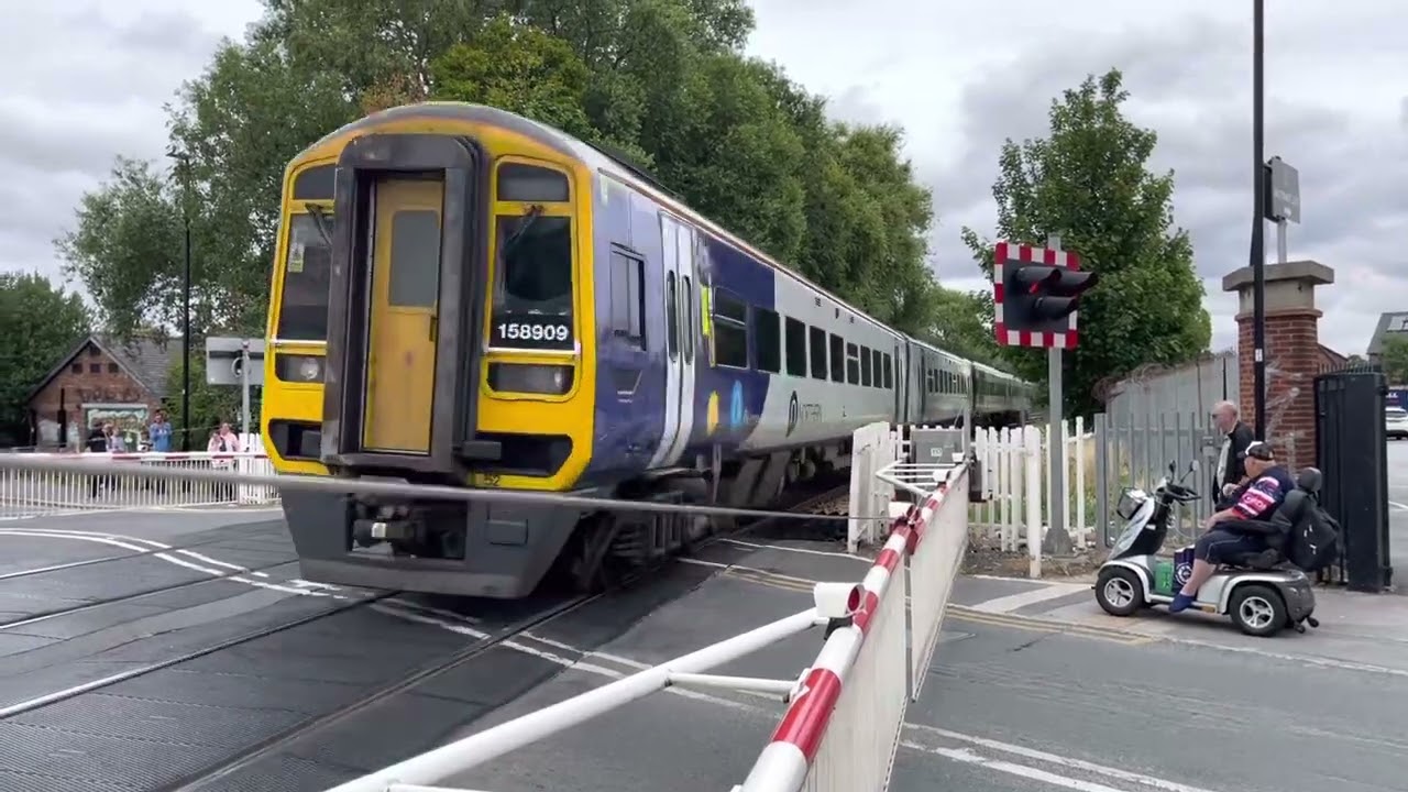 Level Crossings In Hull (East Riding of Yorkshire) Tuesday 26.07.2022