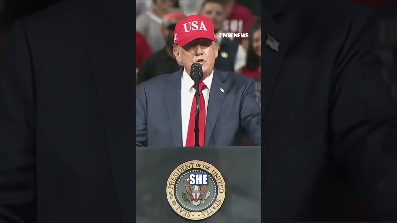 Trump BRUTALLY mocks heckler who tried to disrupt rally #shorts #foxnews #trump