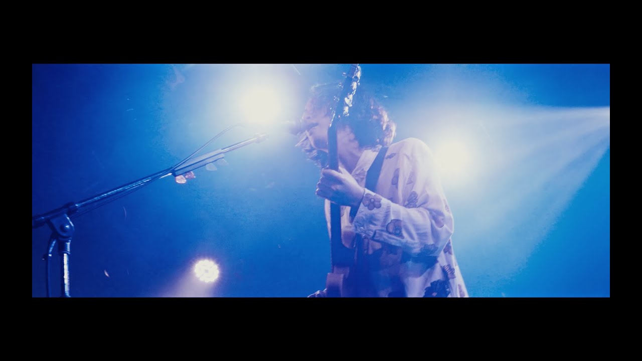 Cinnamon  / キタニタツヤ from “Hugs Vol.2”  - Cinnamon / Tatsuya Kitani from “Hugs Vol.2”