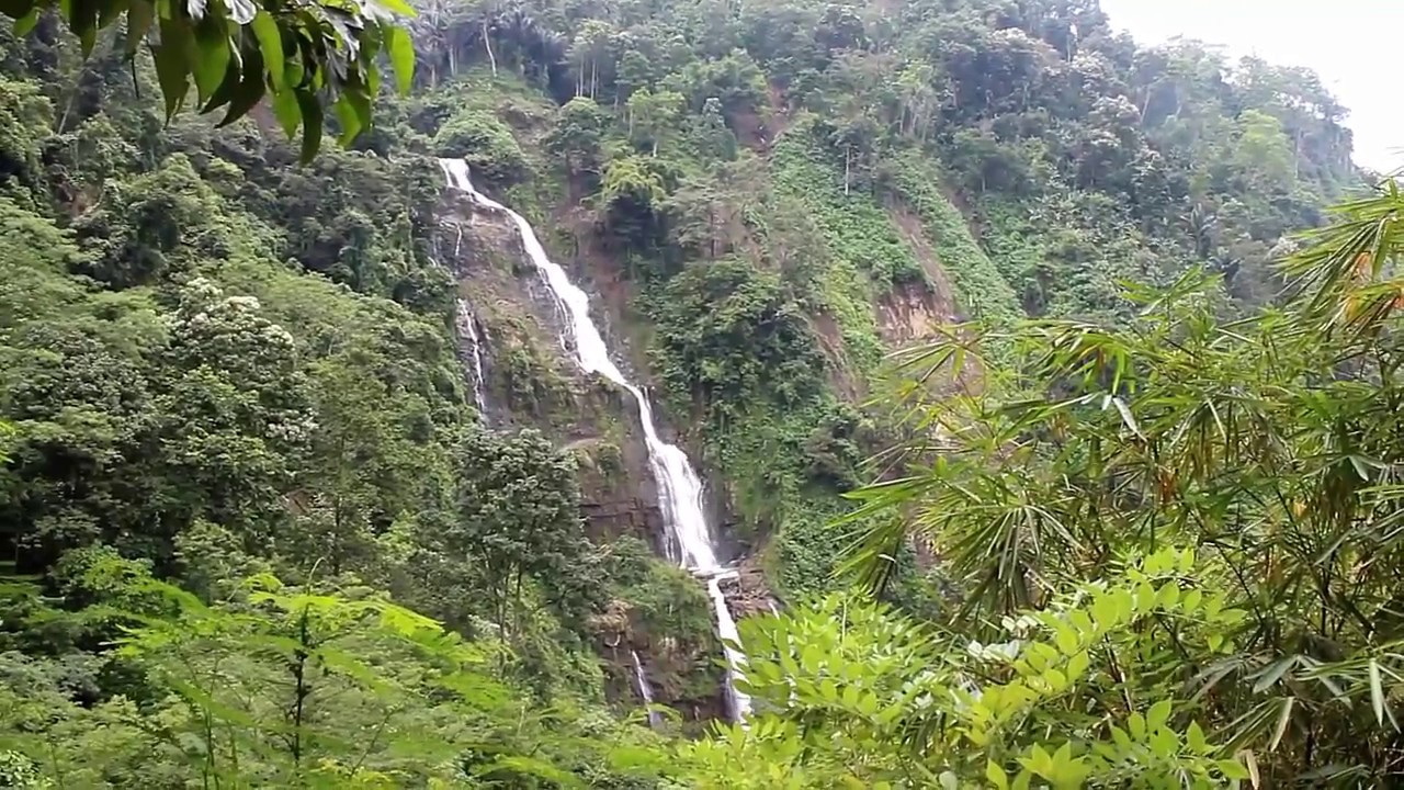 Curug Lawe, Surga Tersembunyi di Desa Muncar, Gemawang, Temanggung