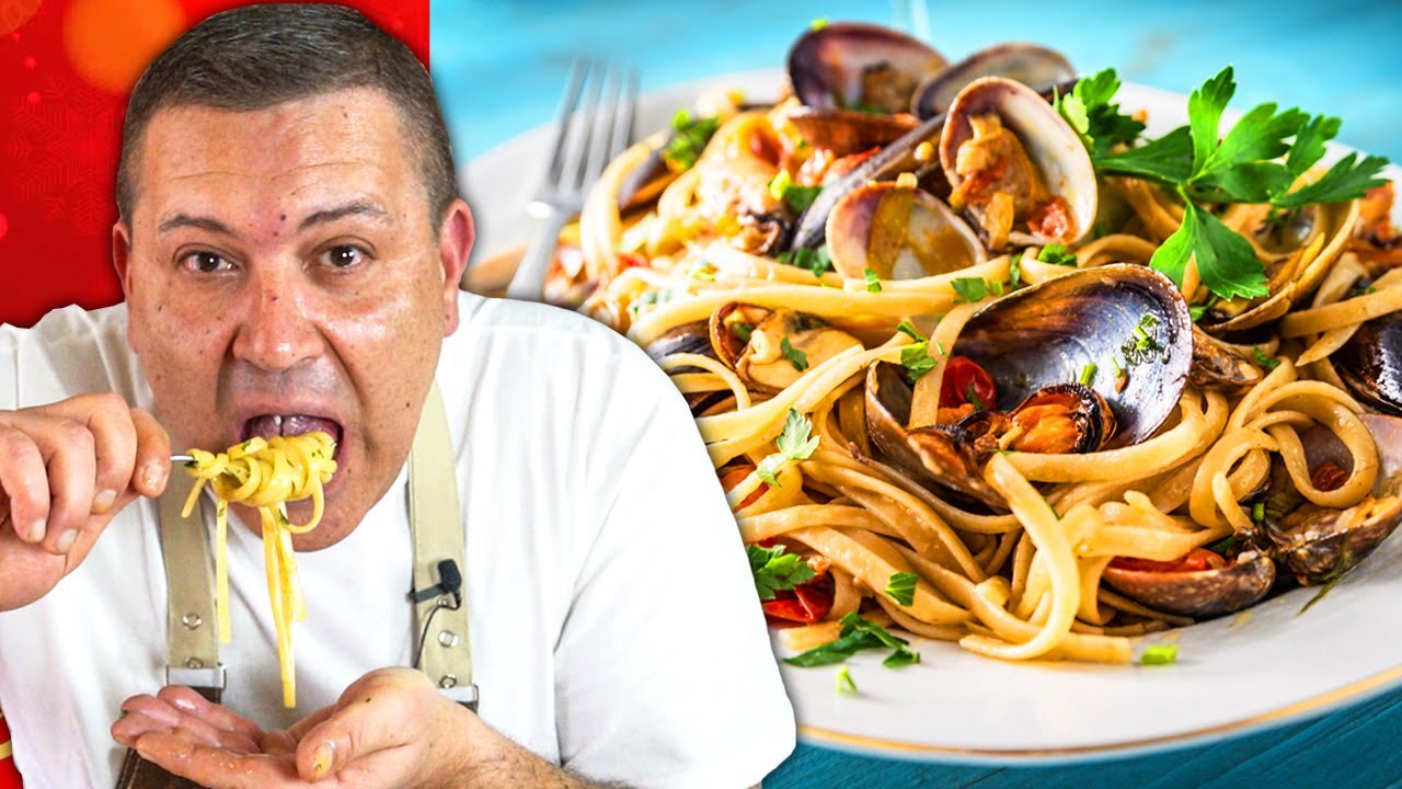 LINGUINE ALLO SCOGLIO - Ricetta di MARE da fare a NATALE!!
