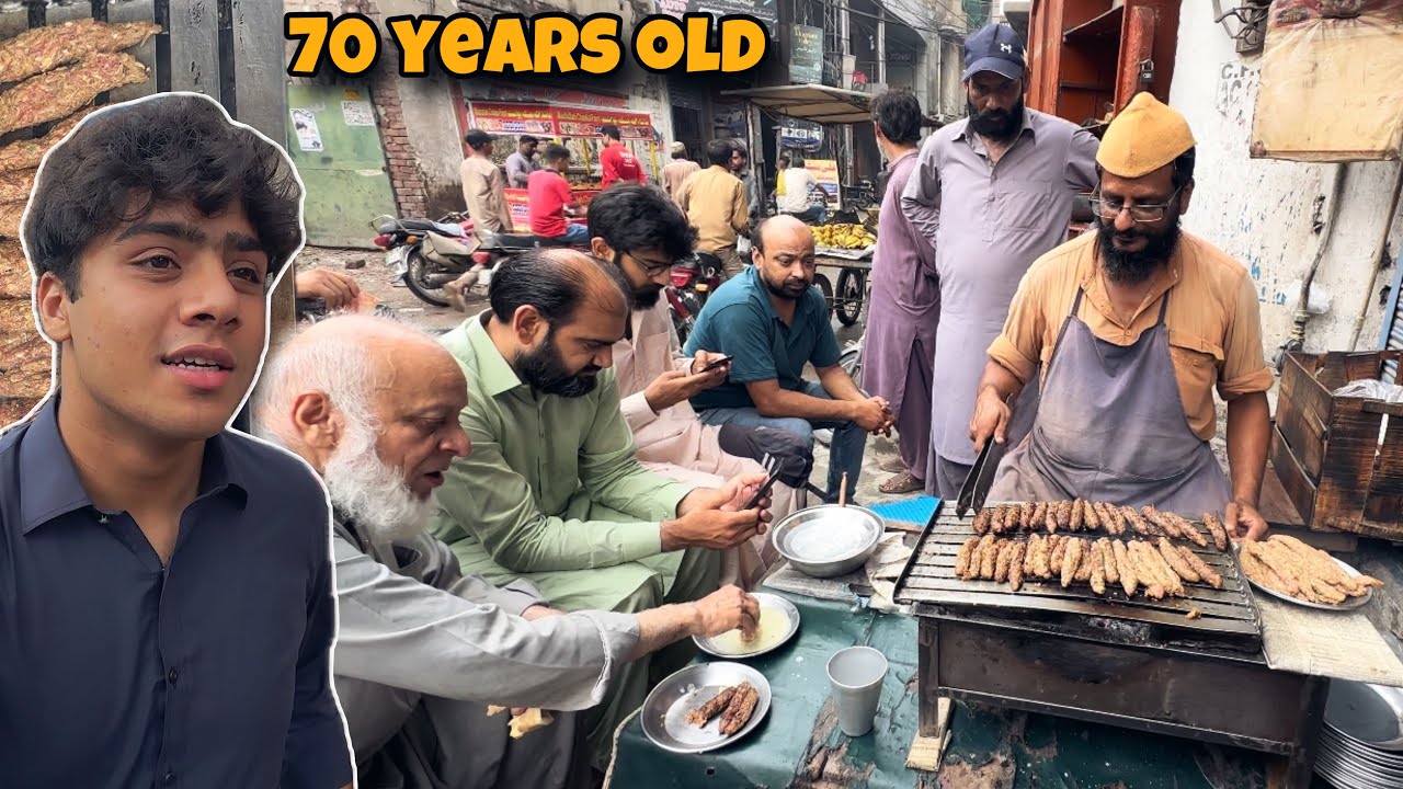 70 YEARS OLD FAMOUS BEEF KABAB IN LAHORE PAKISTAN