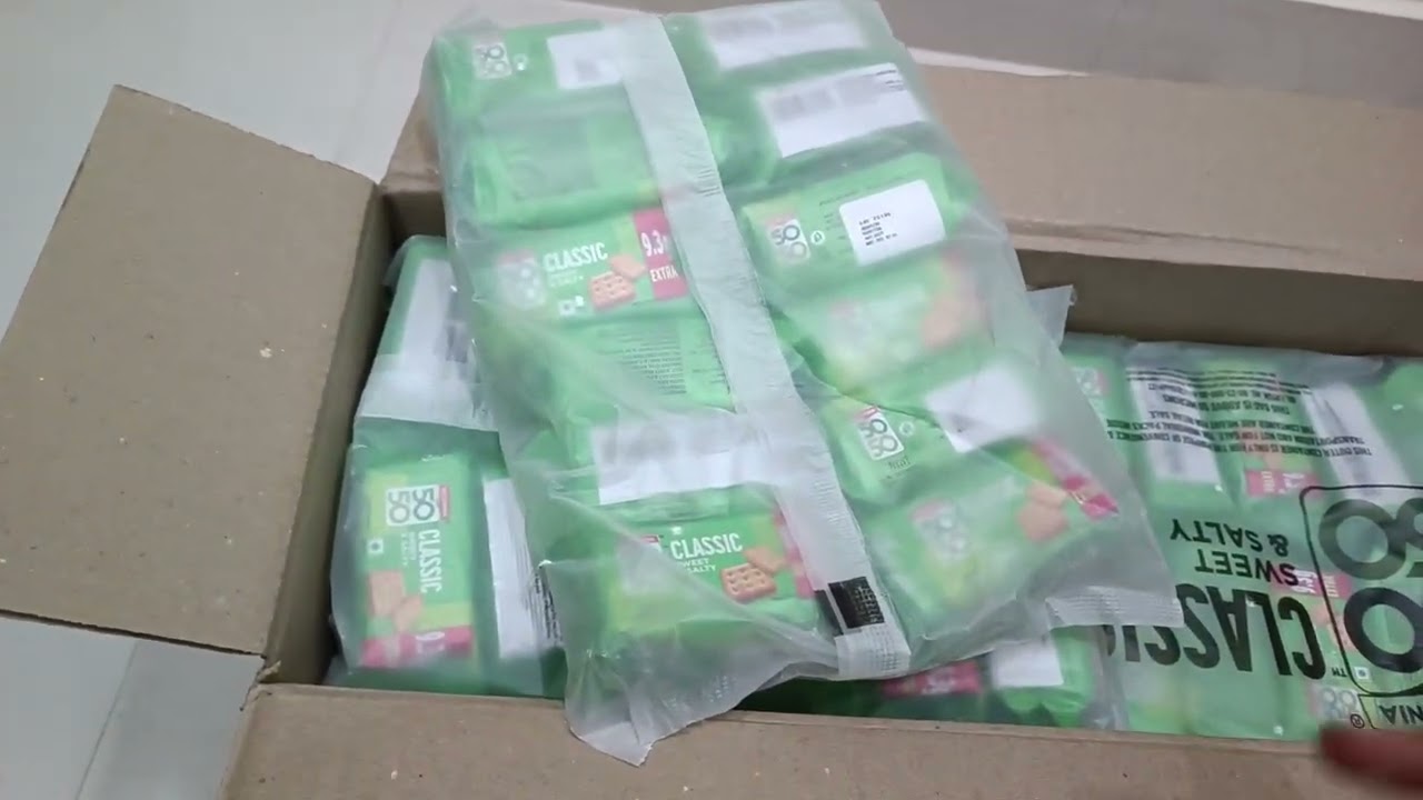 Britannia 50-50 Classic 33.7g Rs.5 | 50-50 बिस्कुट | 50 50 biscuit wholesale price Box pieces profit