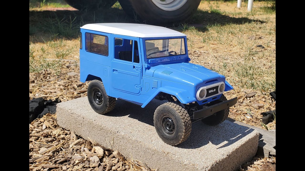WPL C34 1/16 Scale 4WD FJ40 Toyota Landcruiser. Unboxing, Test and Initial Review!