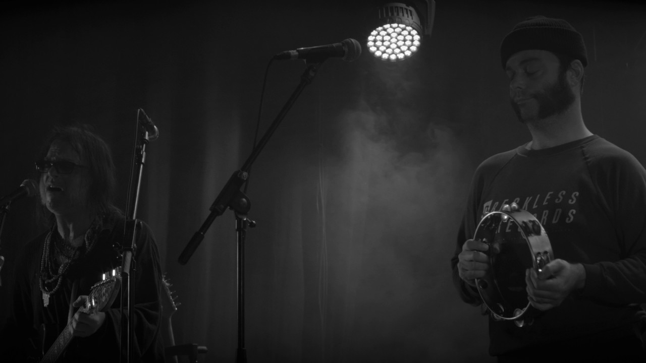 THE BRIAN JONESTOWN MASSACRE - 