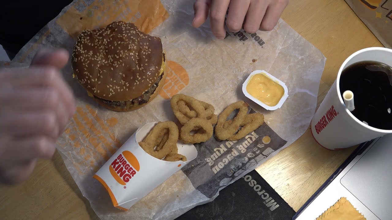 ASMR - BURGER KING ROAD HOUSE KING BURGER AND ONION INGS EATING SOUNDS