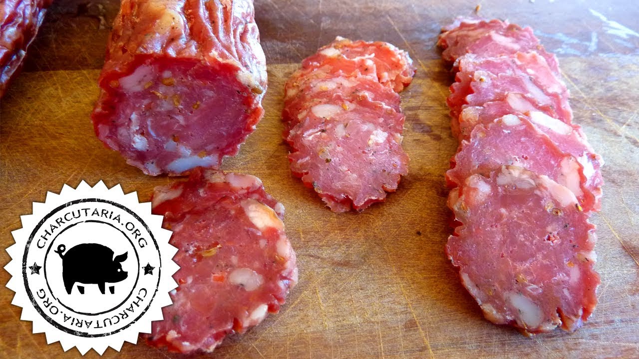 Домашняя из баранины. Вкусная салями. Рецепт сардинских островов.