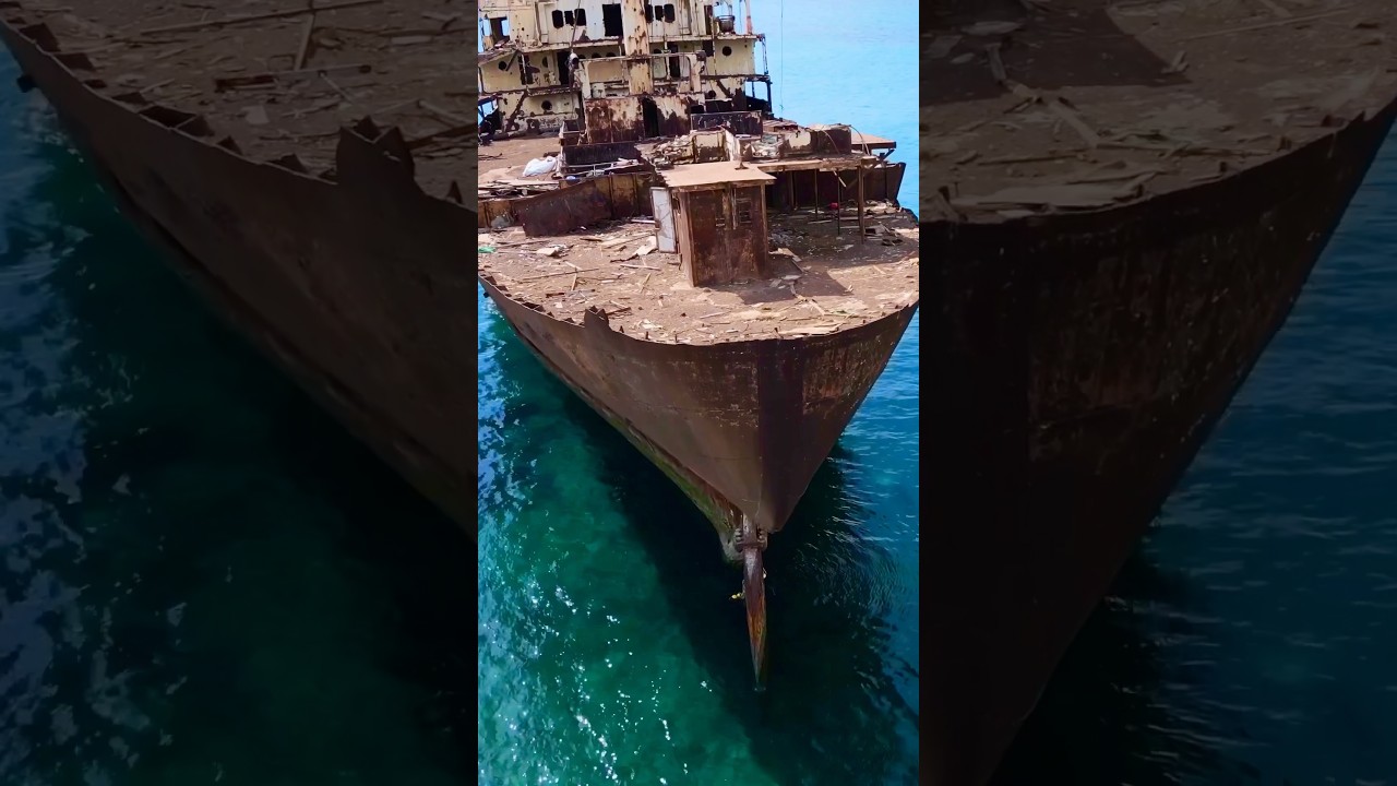 the beauty of the transience #aerialvideo #lanzarote #travelvideo #shipwreck #snorkeling #dronevideo