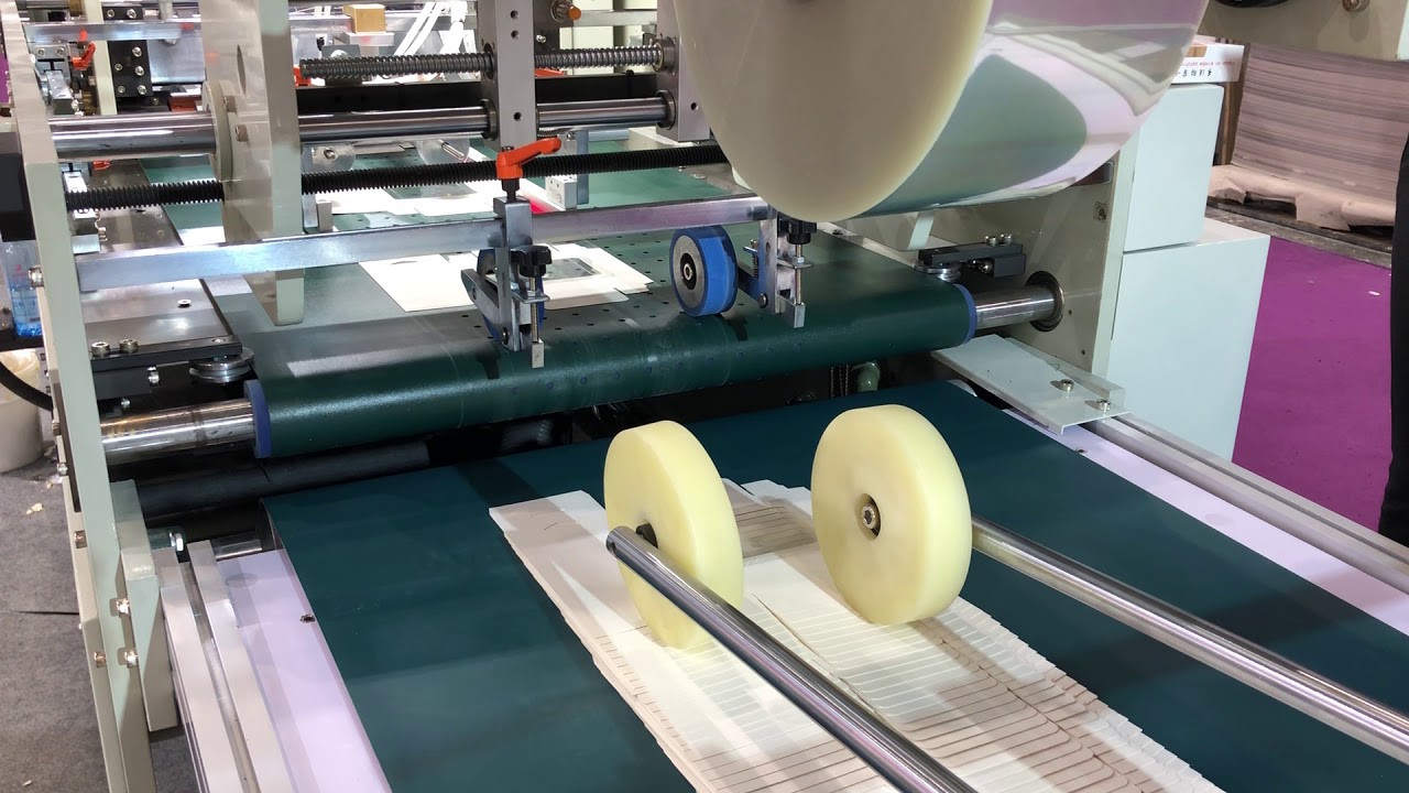 Automatic Corner Cutting & Creasing Window Patching Machine CH-700/1100