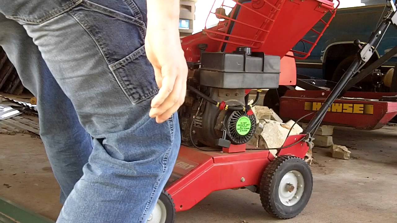 Starting The Troy-Bilt Chipper Vac