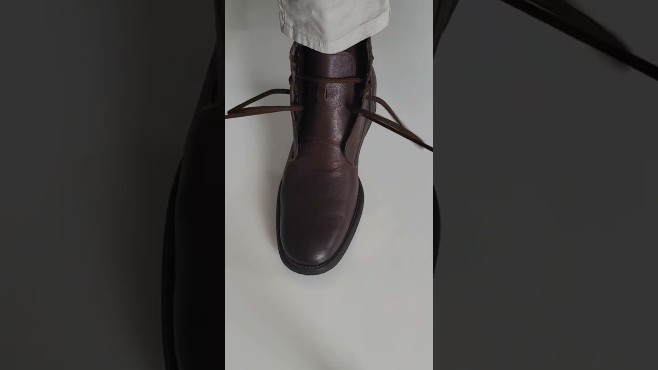 Boots lacing technique 💚 Neat look 👌. Fashion hacks.