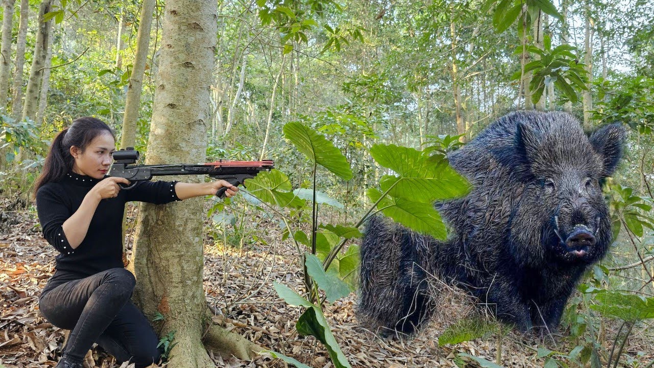 1 Year in the forest, how a girl survived, built a house and avoided wild animals