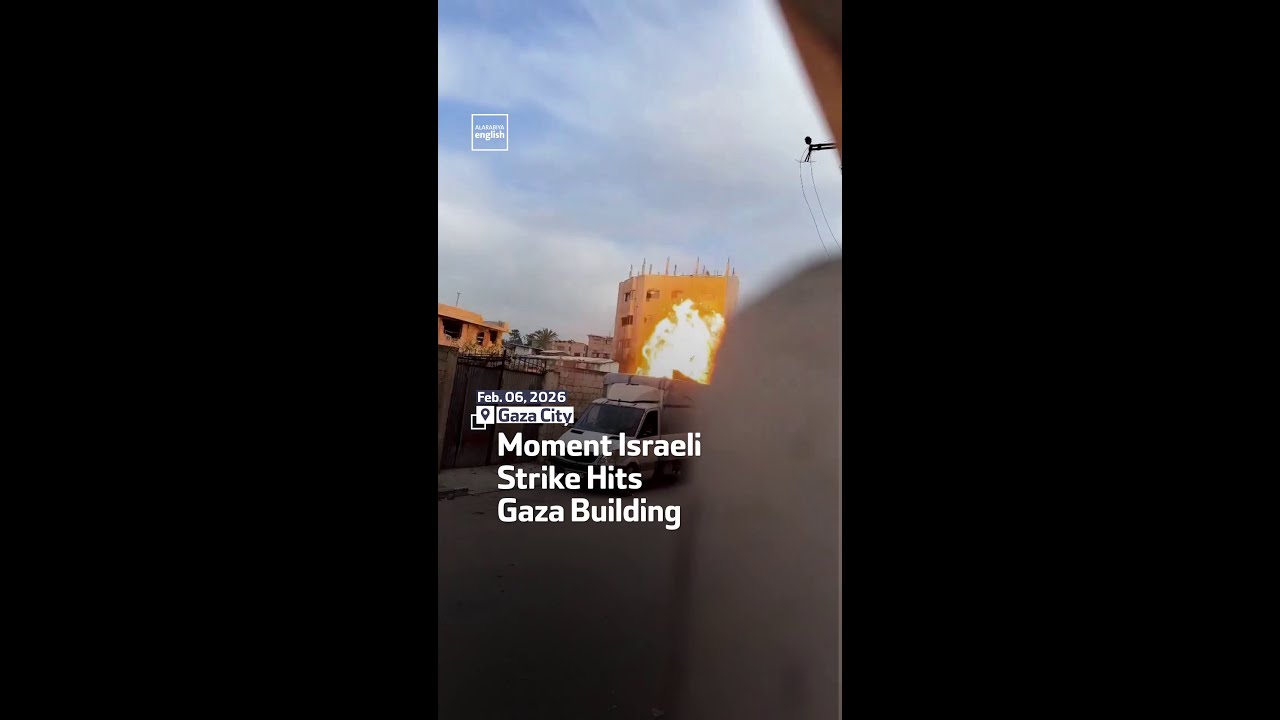 Moment Israeli Strike Hits Gaza Building