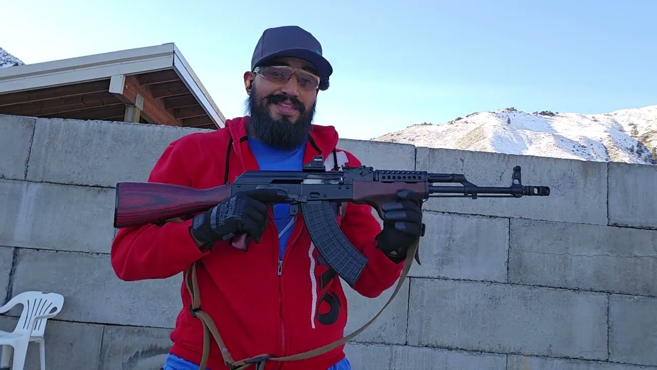 "Автомат АК с 3 положениями безопасности — это выдумка, он не сможет причинить вам вреда". Автома...