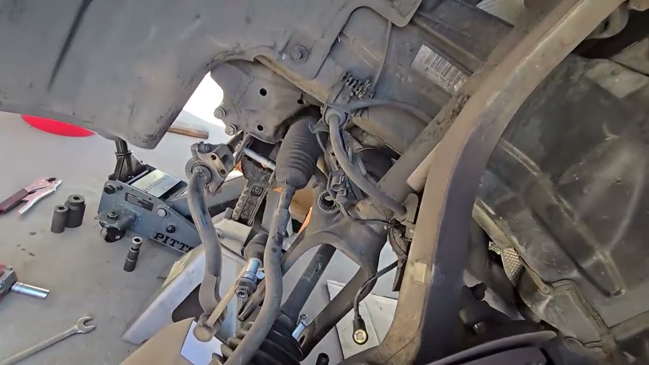 2010 ML350 DRIVER SIDE STRUT REPLACEMENT