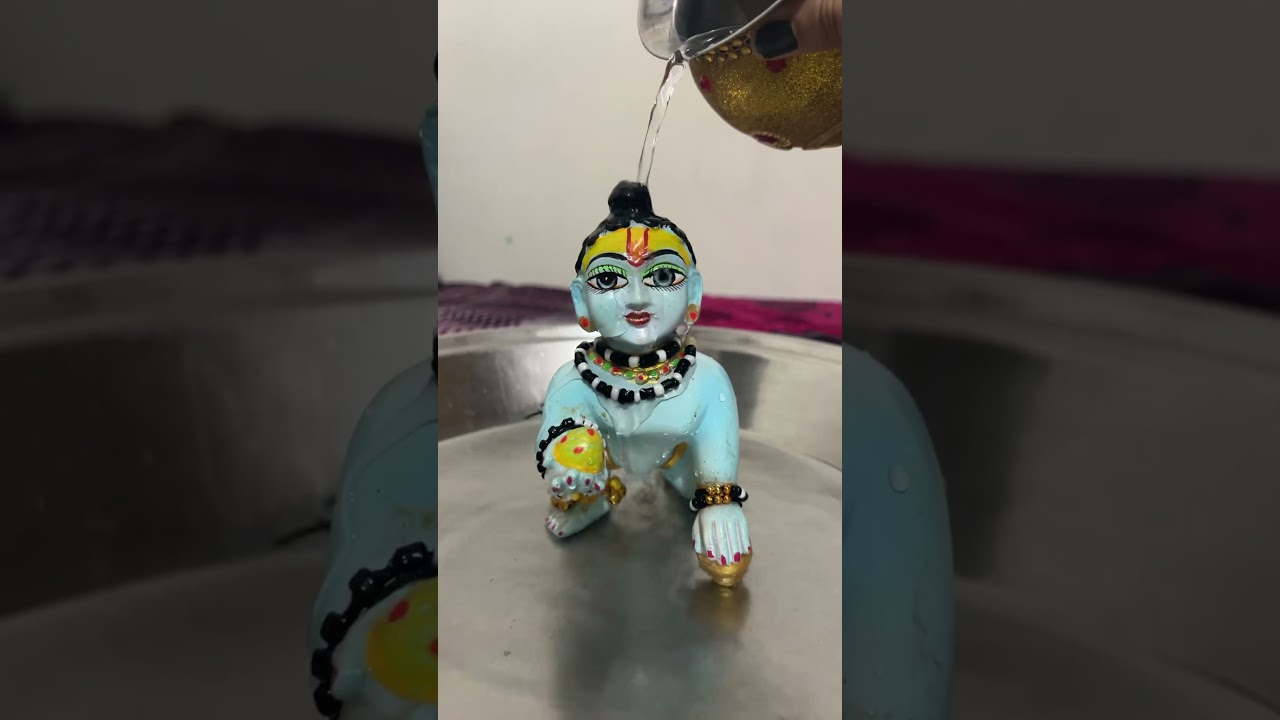 Yeh aaj toh meri #laddu #festival #shyam #love #radheshyam #harekrishnaarts #kanhaji #child #laddugo