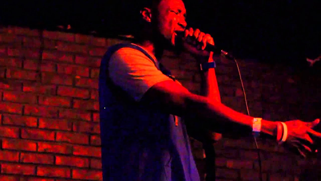 Soda and Vayshaun Live Performance @Simons After Dark