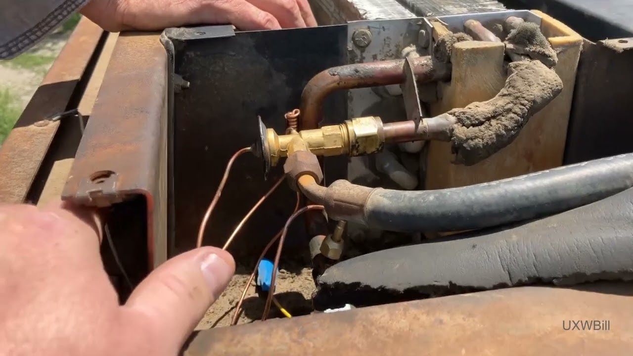 Allis-Chalmers 7020 Tractor Air Conditioning Overhaul, Part 2