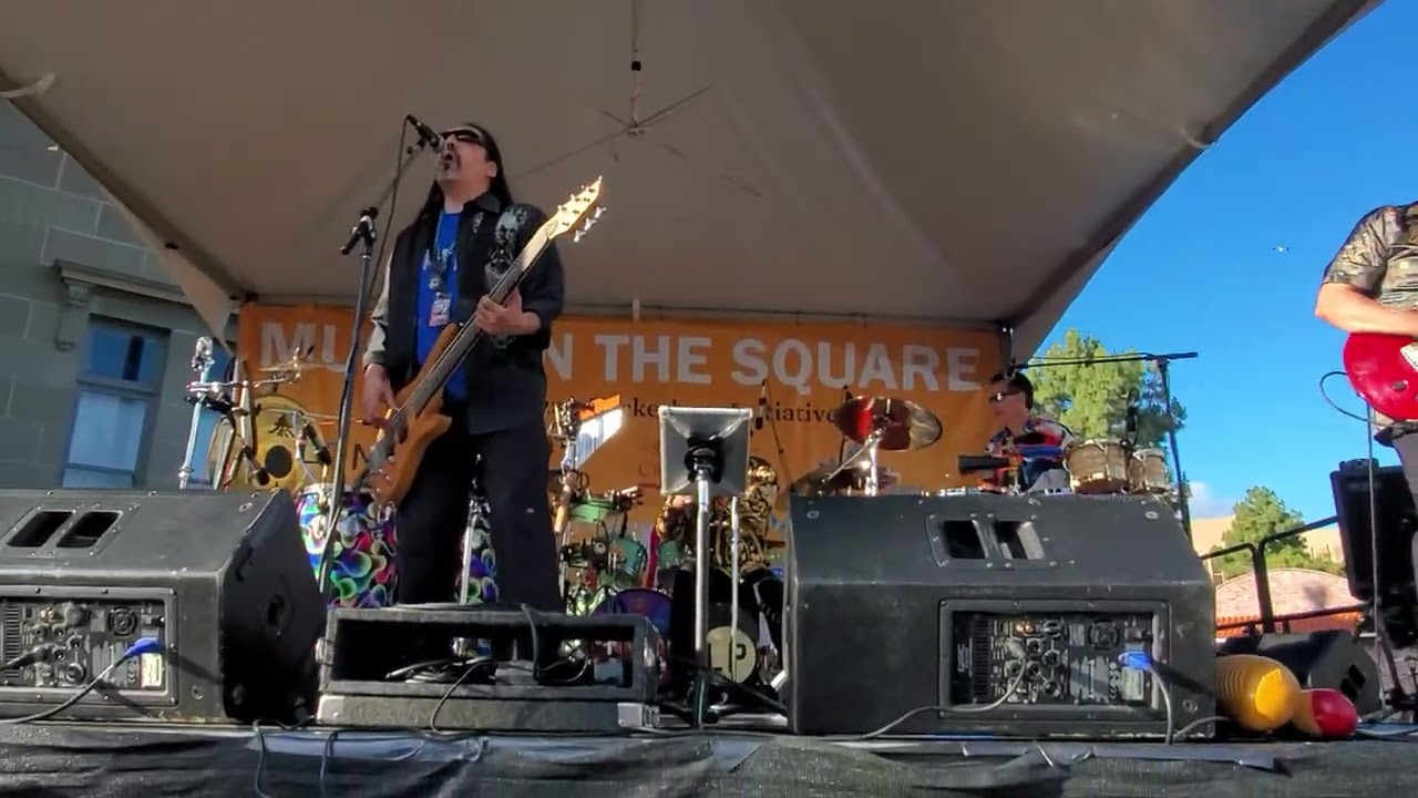 Jingo covered by Carnaval - Music on the Square Redwood City 6-17-2022