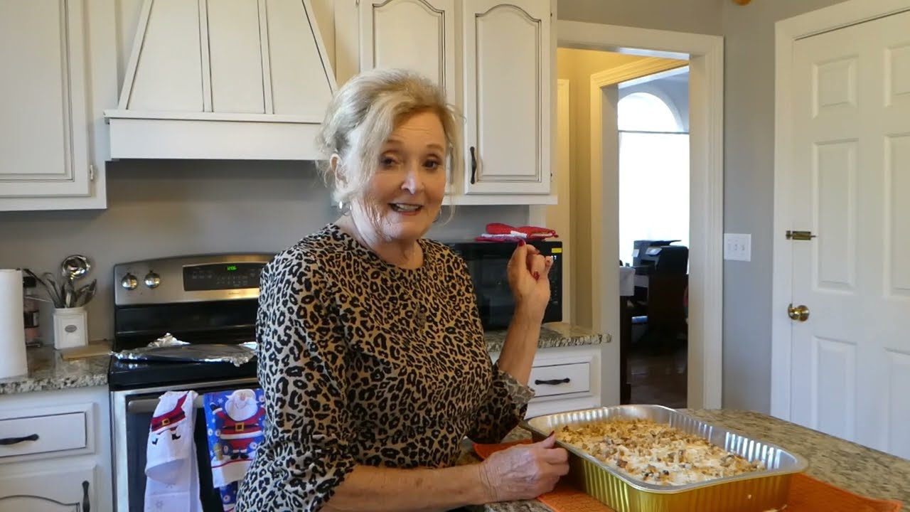 Baking Tips! Easy Homemade Frosting that Will Put Your Cake Over the Top! Cream Cheese Frosting