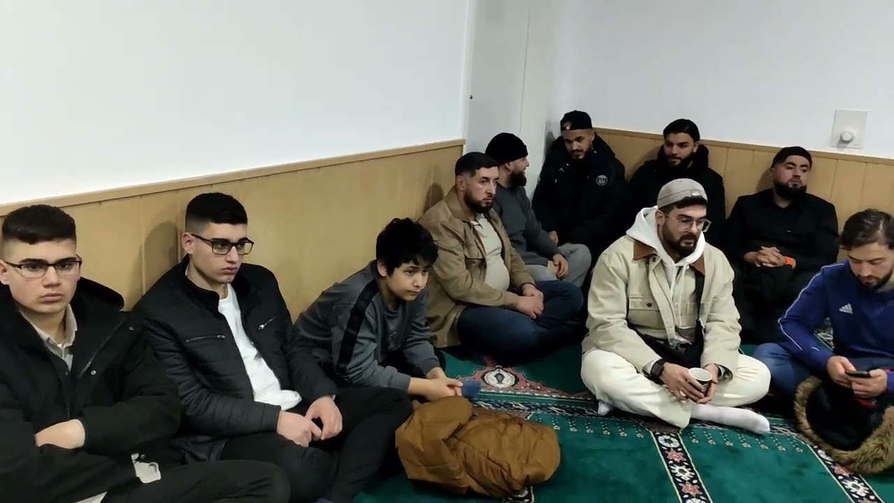 Almanya da gençlere kuran ziyafeti Gross-gerau