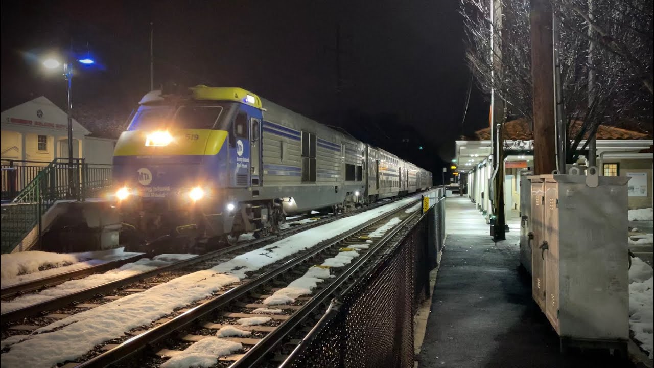 LIRR: Friday evening railfanning at Locust Valley 2/20/26