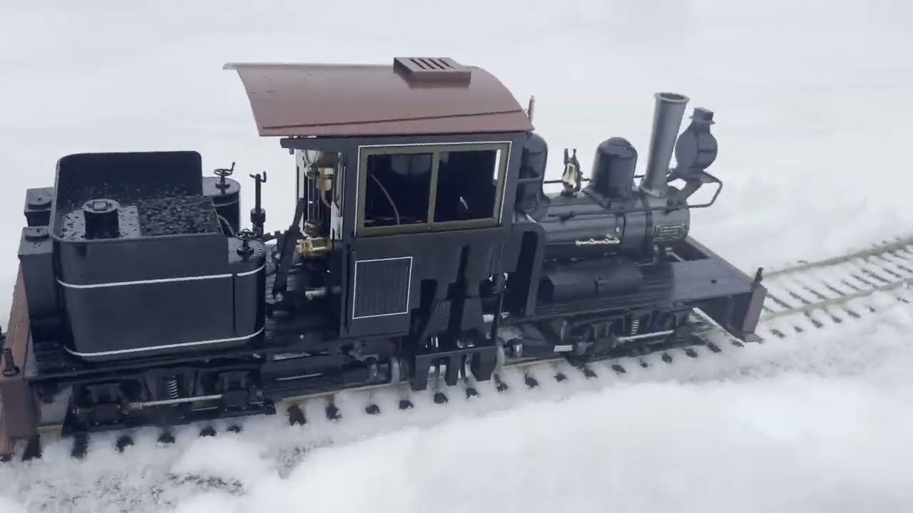 20241226 Accucraft 13 Ton Shay on a Snowy Day #boxingday #burntfinger #livesteam