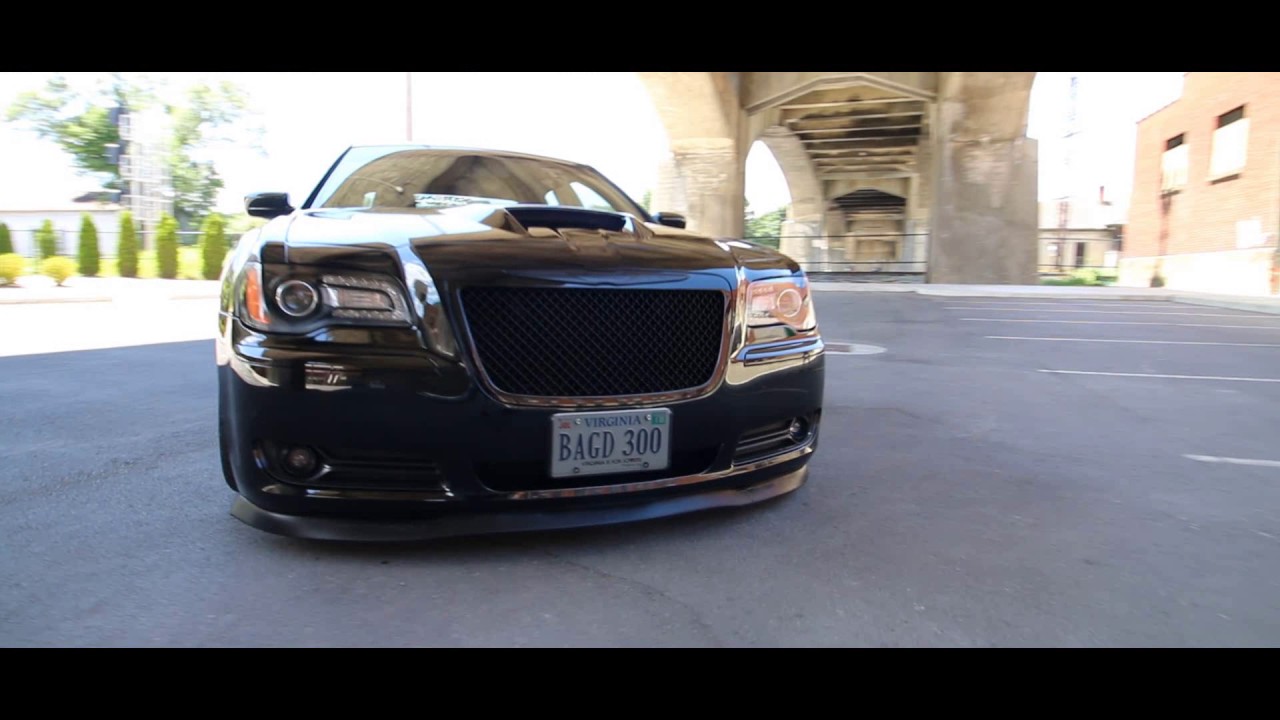 Bagged chrysler 300s