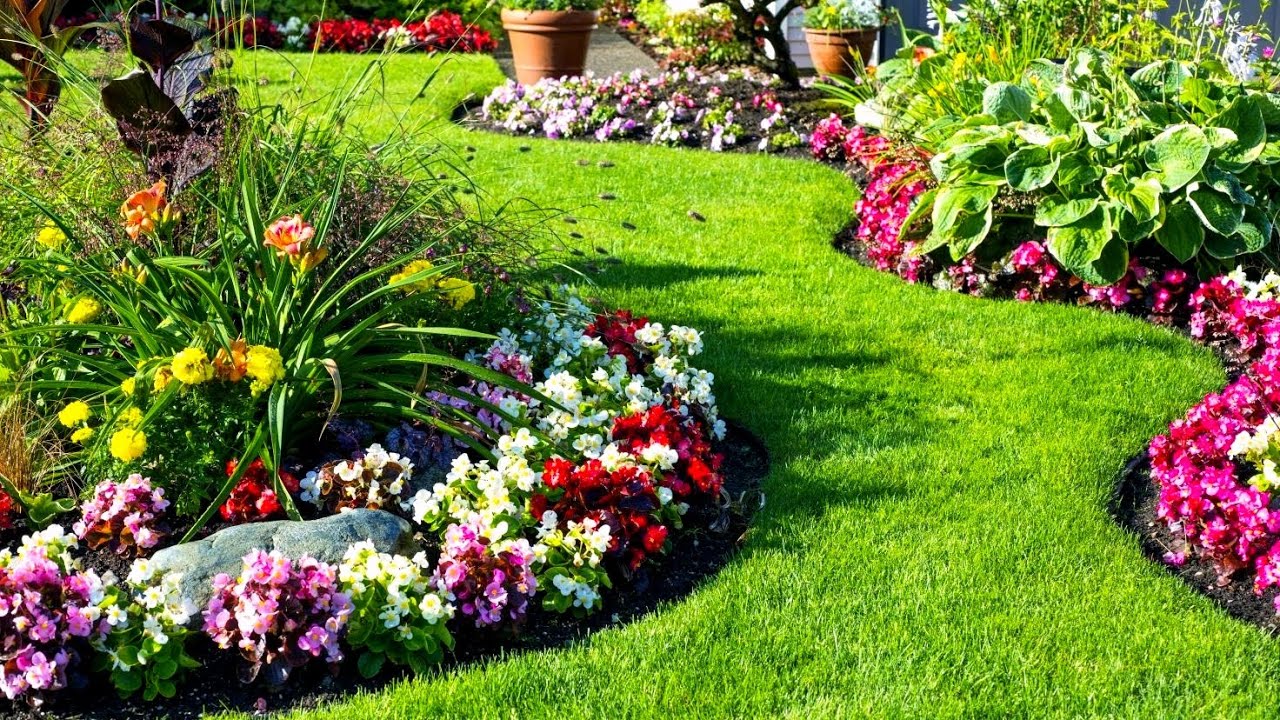Впечатляющие примеры благоустроенных участков / Impressive examples of gardens with landscape design