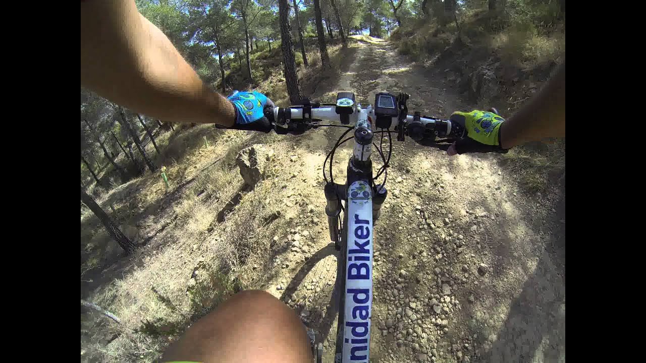 Ciclismo de montaña por caminos de la sierra del Relojero