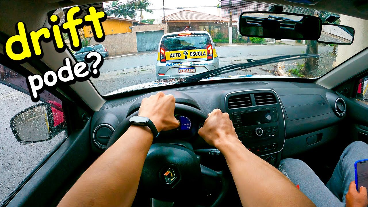 Quando um Gamer inventa Dirigir KKKK (quase deu ruim)
