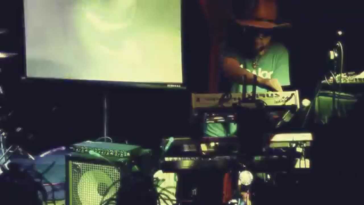 MaEasy and the Rakete Rescue Team - Abenteuer in der Roboterfabrik LIVE 2014.09.20