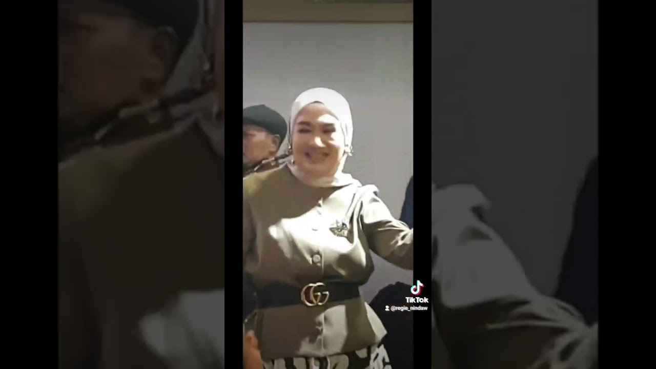 Nini Carlina feat Doel Sumbang🤳 di Tiktok menuju 3 Juta penayangan tapi di Youtube menuju 4 Ribu !?🤔