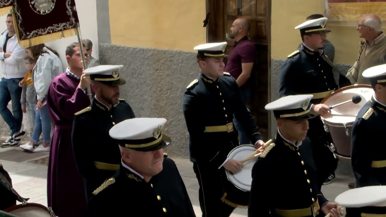 SEMANA SANTA EN AGÜIMES, PROCESIÓN CON EL CRUCIFICADO