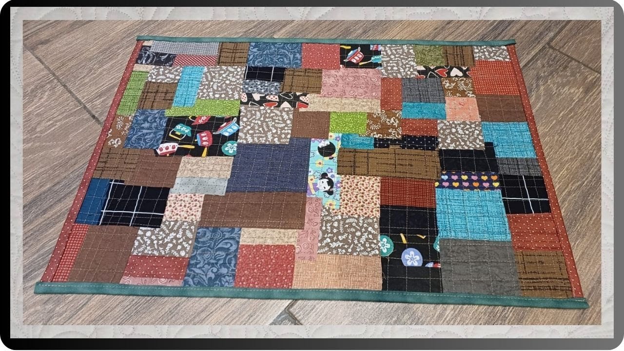Tapete de Tecido com Retalhos Coloridos  #retalhos #tapete #costuracriativa
