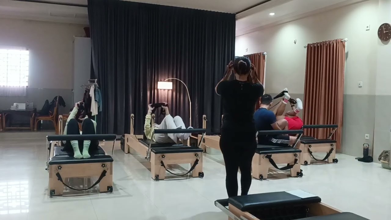 Exam pilates reformer 