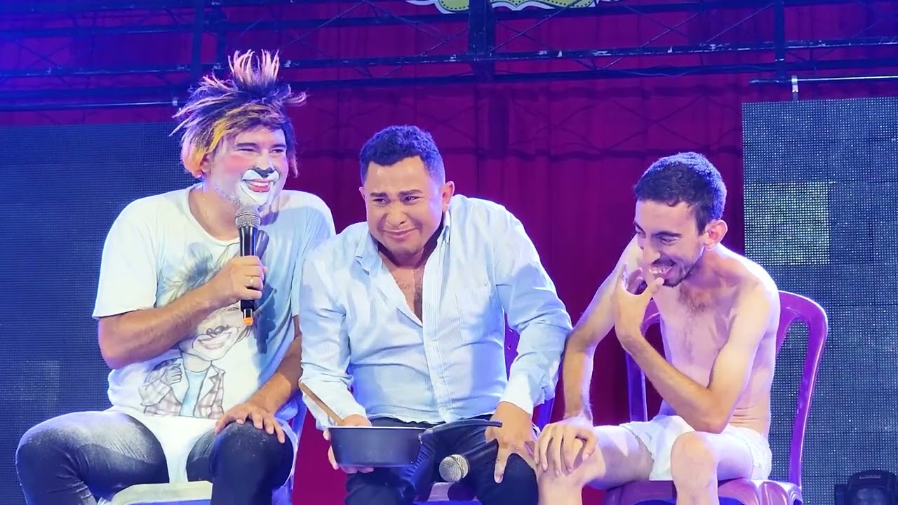 o locutor resenha do Brasil direto do @palhacofuxiquinho em Picuí PB,olhem o que aprontamos .kk