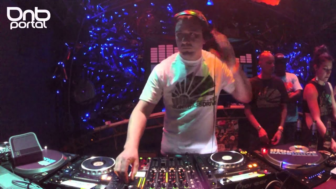 Bassdrive Sessions - Paul SG, Wadjit, Spim, DFunk & Spacefunk [Cross Club]