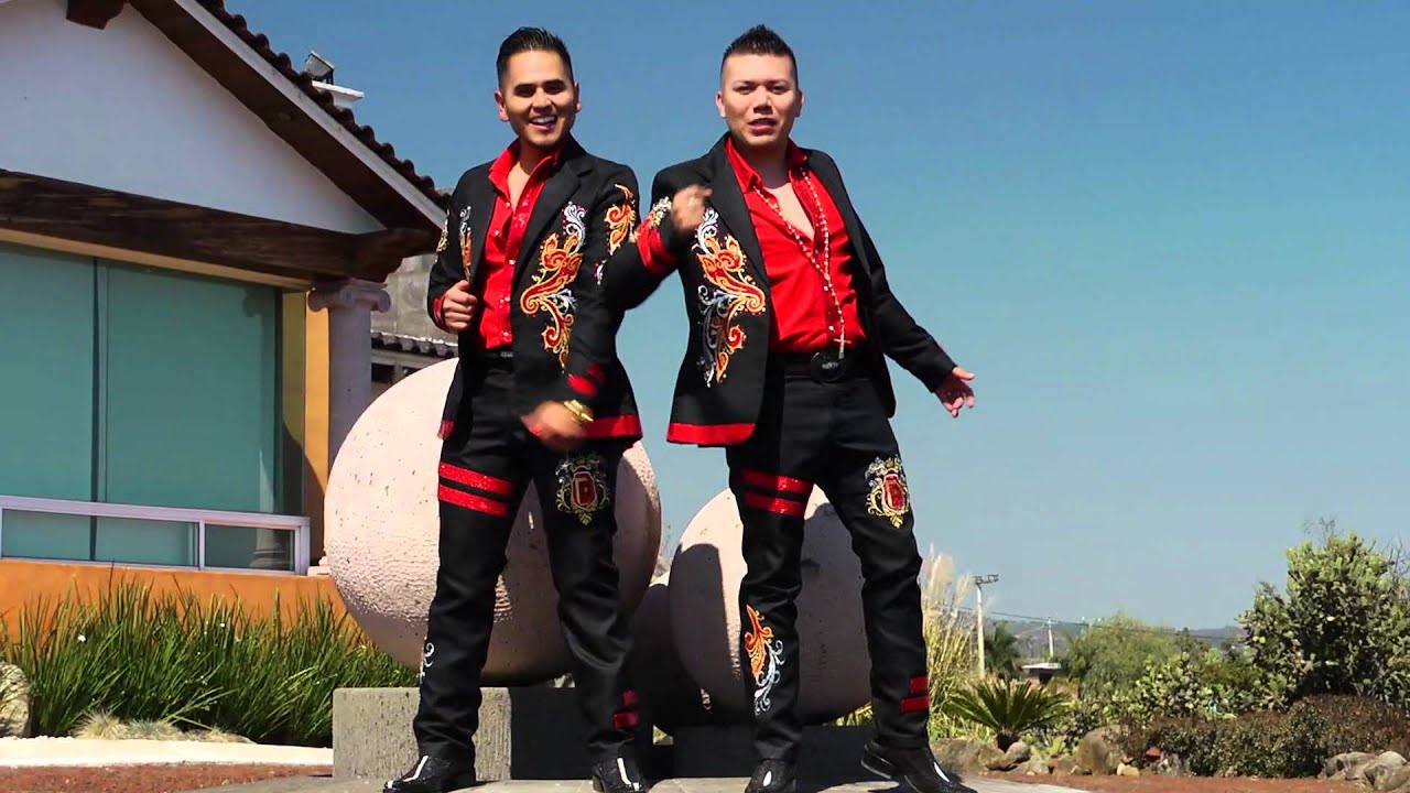 Los Player's De Tuzantla  - Flor Hermosa (V&iacute;deo Oficial 2016)