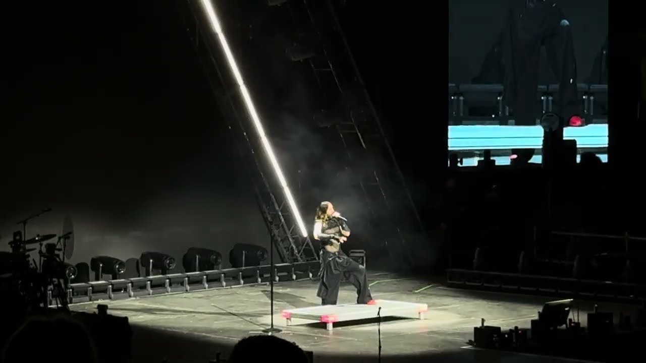 Thirty Seconds to Mars - Stay (Live in Istanbul - 2025)