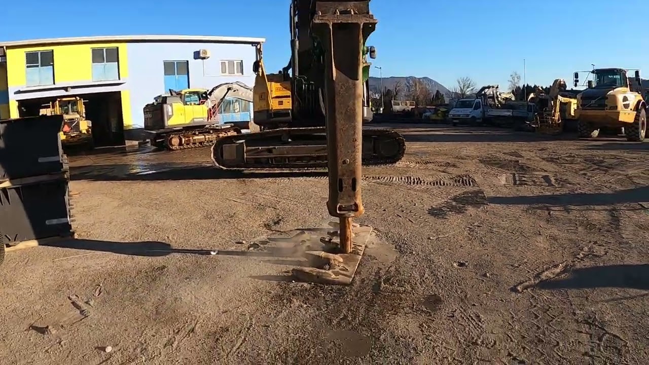 Montabert hydraulic hammer Balavto