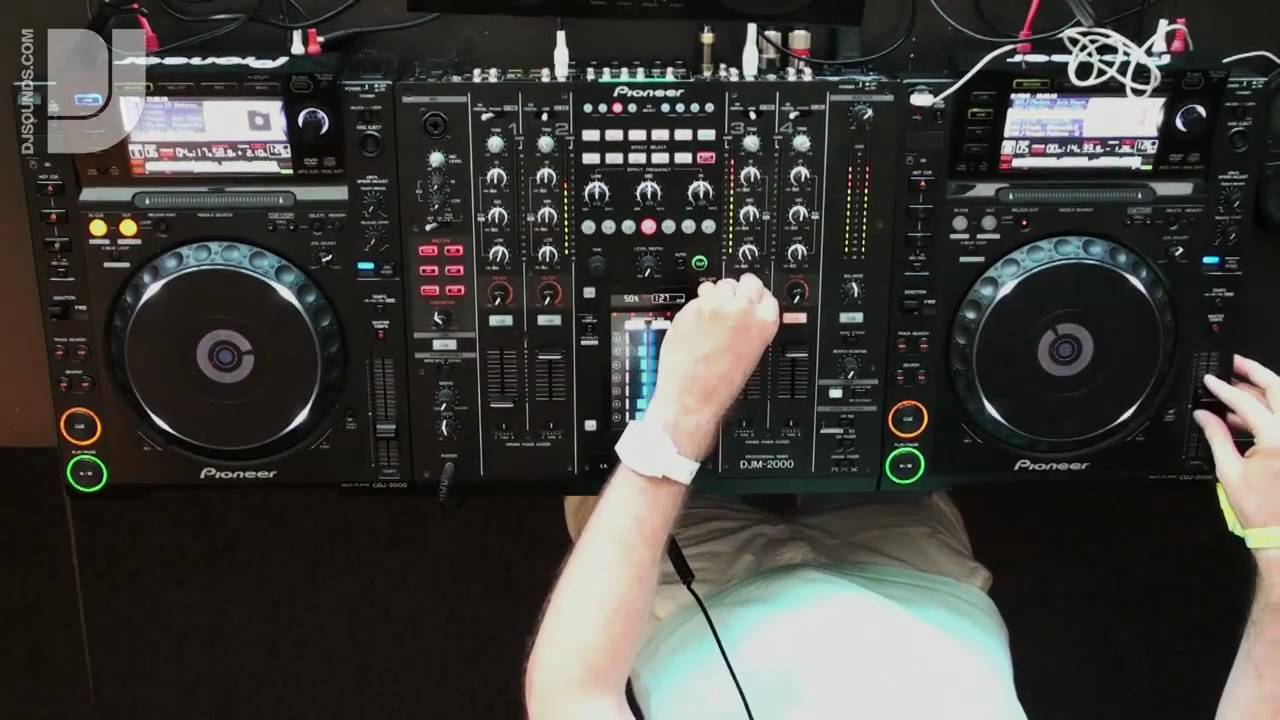 DJsounds Show 5 - Dan Tait