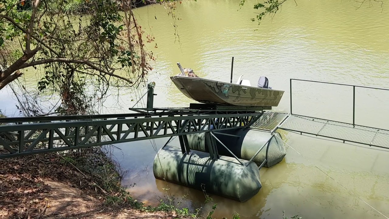 Trilho flutuante tracionar barco